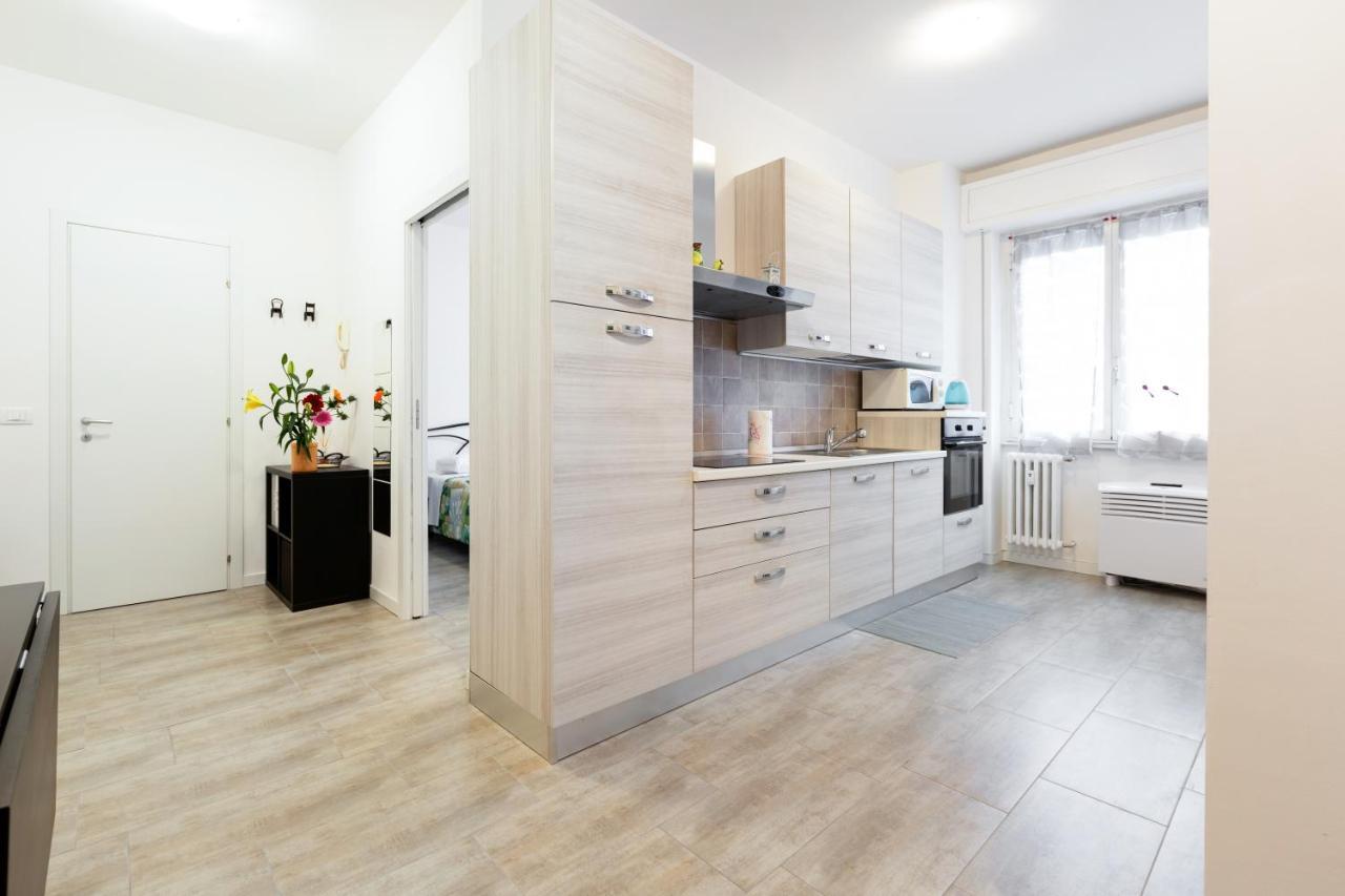 Renovated Flat Subway Yellow Line Milan Extérieur photo